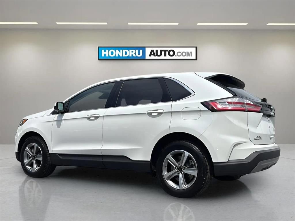 Used 2023 Ford Edge SEL w/ Convenience Package image 3