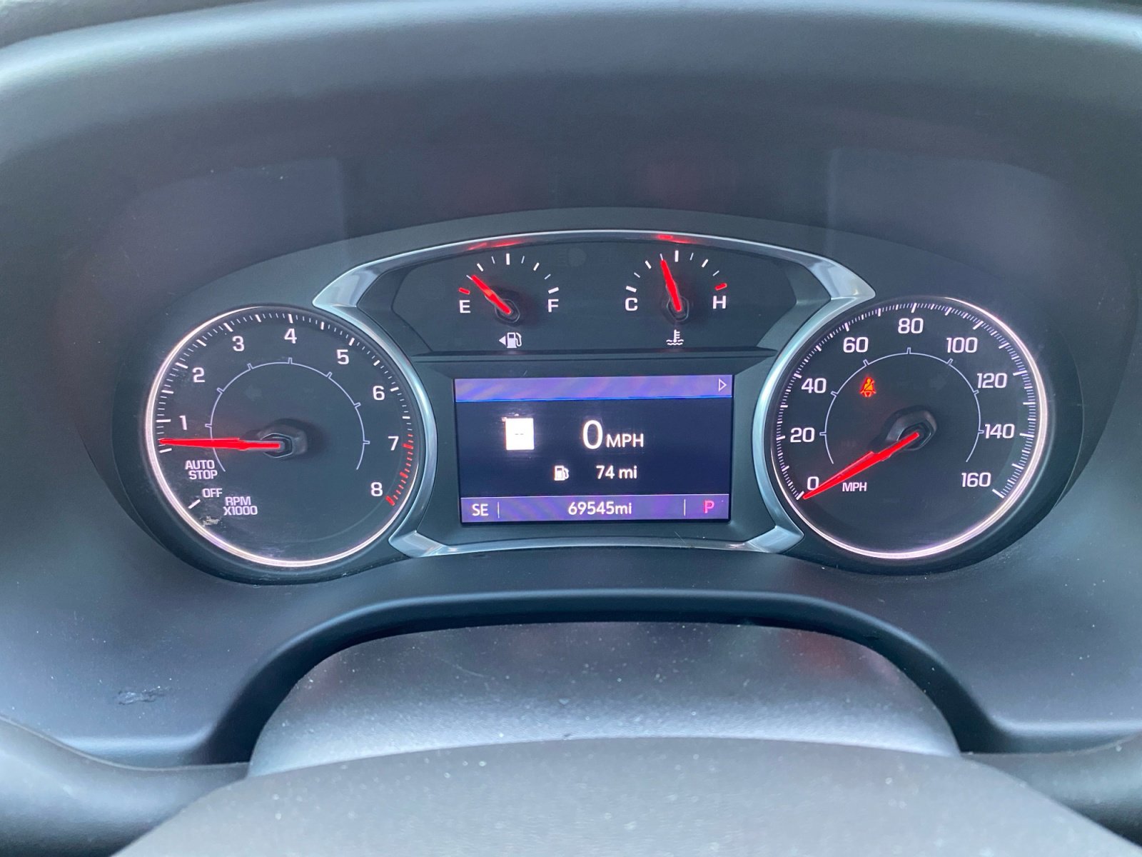 Used 2021 GMC Acadia SLE w/ Driver Convenience Package image 2