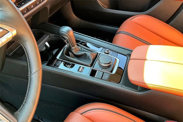 Used 2024 MAZDA CX-50 AWD 2.5 Turbo w/ Cargo Package image 18