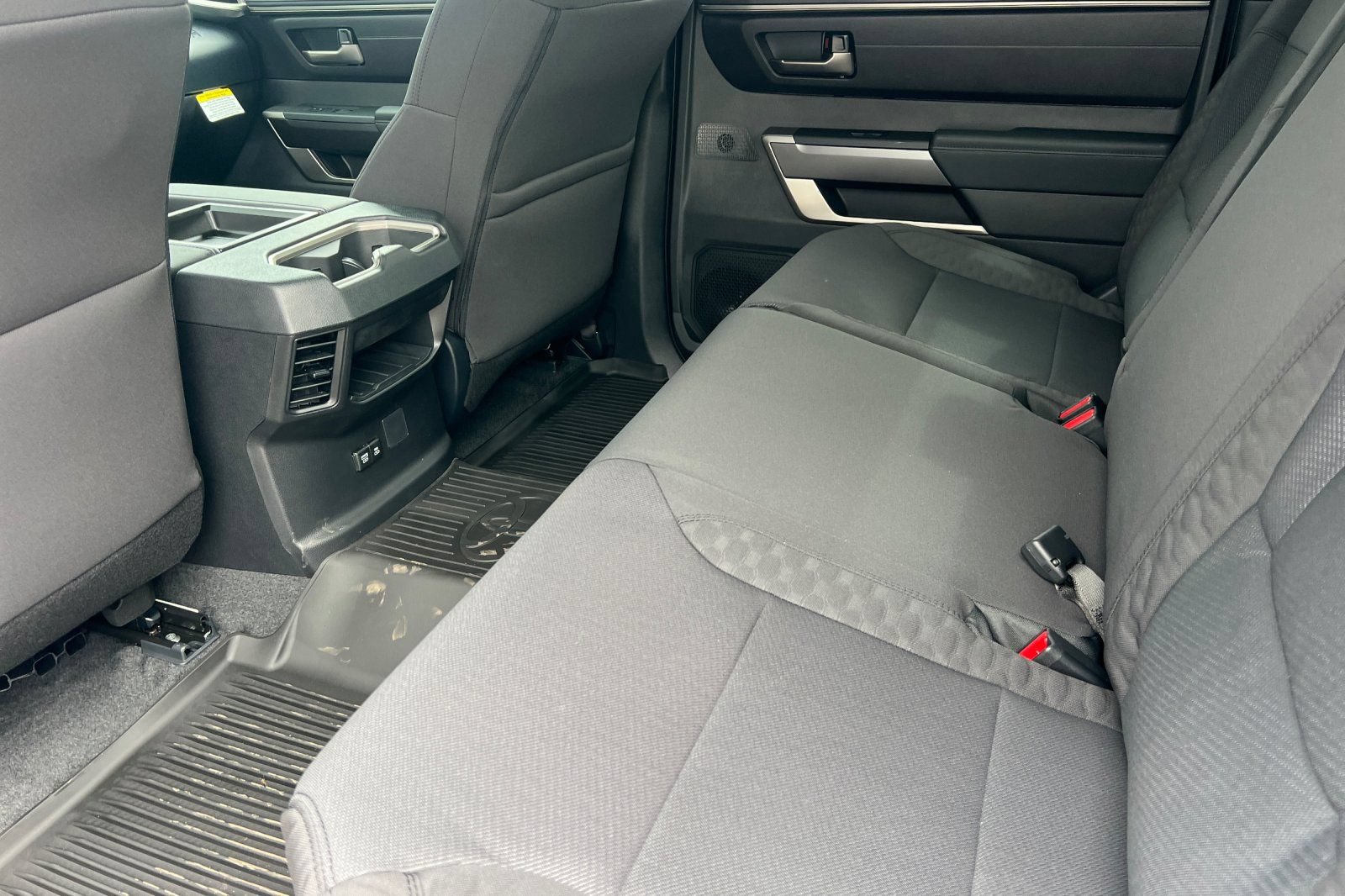 New 2026 Toyota Tundra SR5 w/ TRD Off-Road Package AWD/4WD image 9