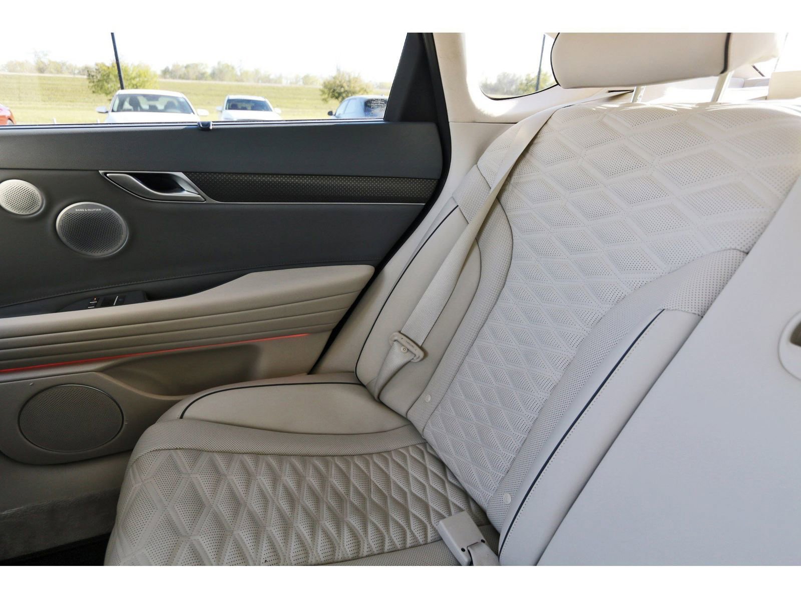 Used 2025 Genesis G80 3.5T Sport Prestige image 13