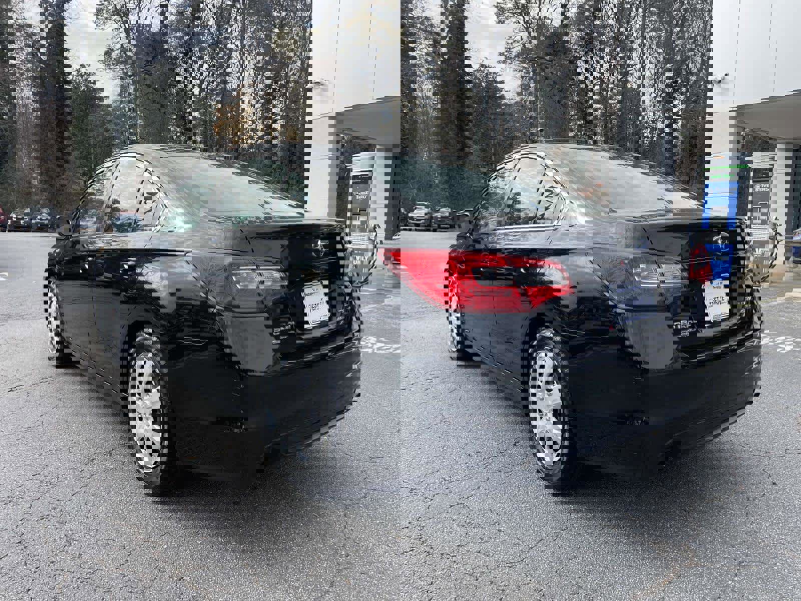 Used 2016 Subaru Legacy 2.5i image 3