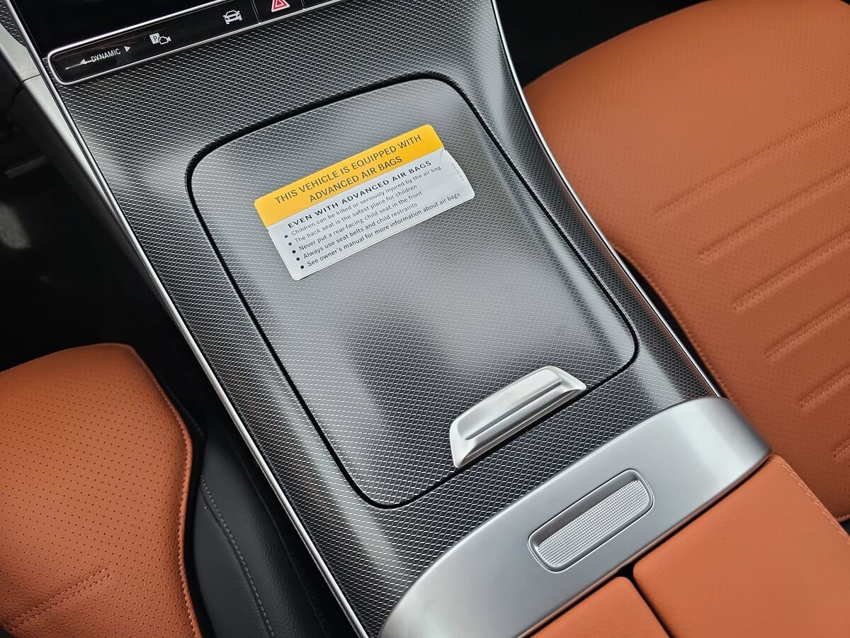New 2026 Mercedes-Benz C 300 4MATIC Sedan image 24