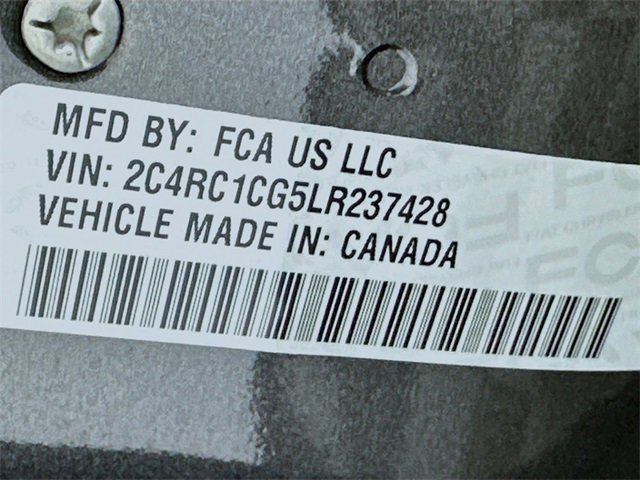 Used 2020 Chrysler Voyager LX image 31