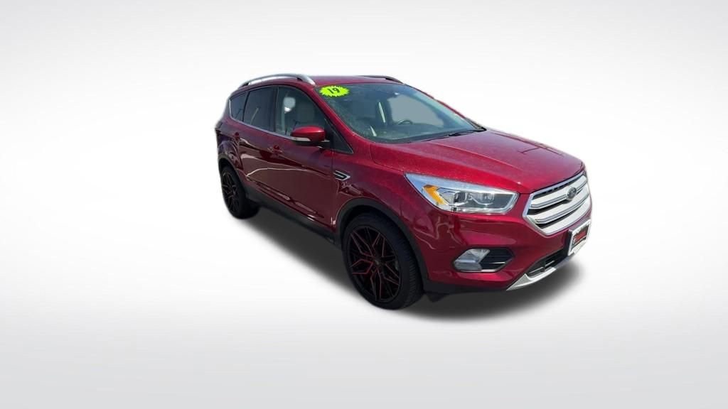 Used 2019 Ford Escape Titanium image 37