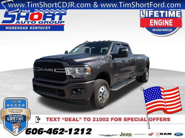 Used 2024 RAM 3500 Big Horn w/ Sport Appearance Package AWD/4WD image 1