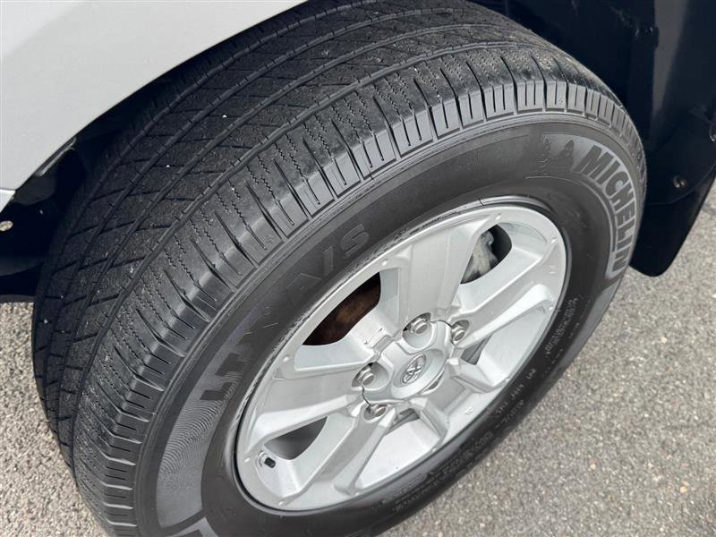 Used 2019 Toyota Tundra SR5 w/ Convenience Package image 29