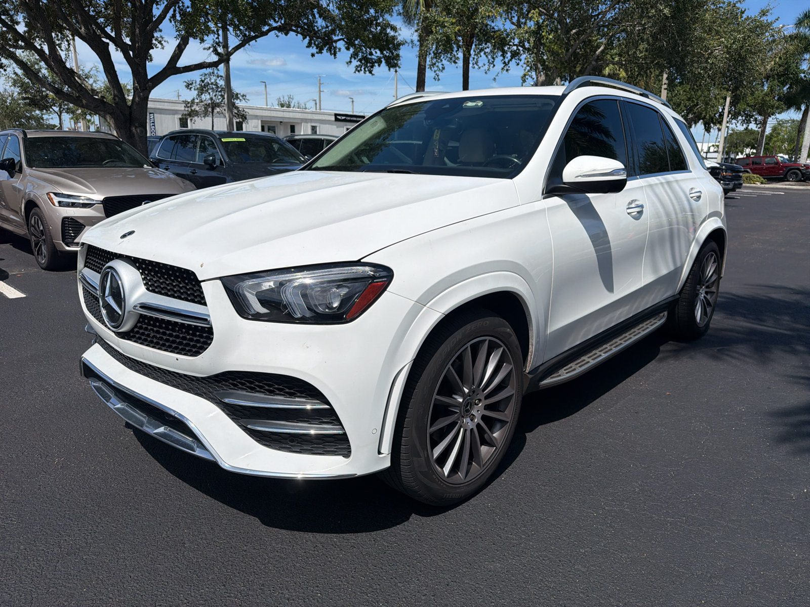 Used 2021 Mercedes-Benz GLE 350 4MATIC image 3