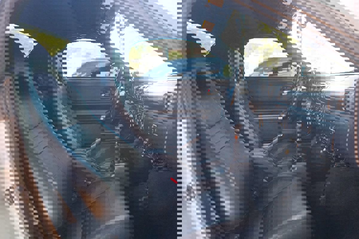 Used 2005 Toyota MR2 image 25