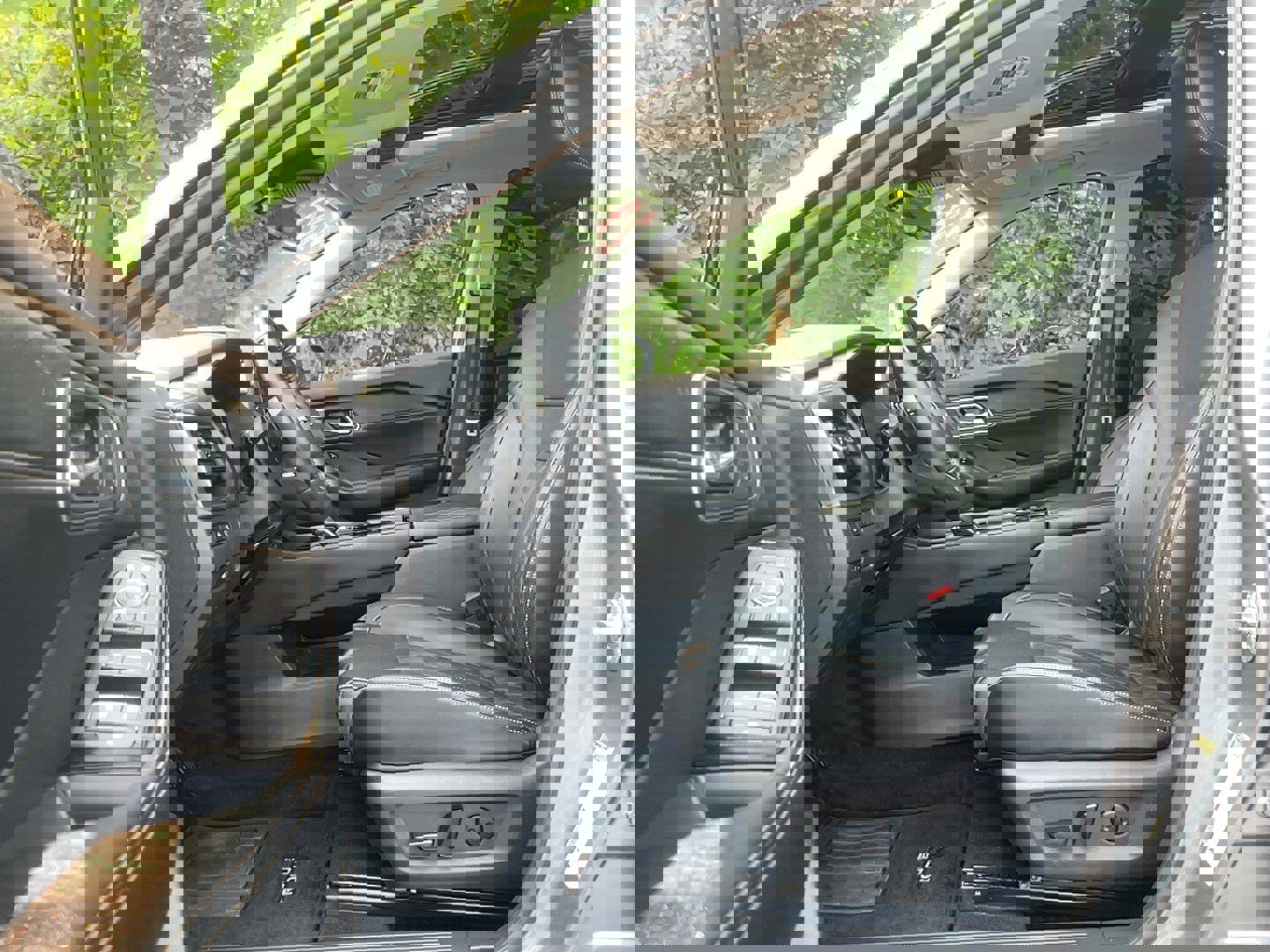 Used 2022 Nissan Rogue Platinum w/ Head-Up Display Package image 23