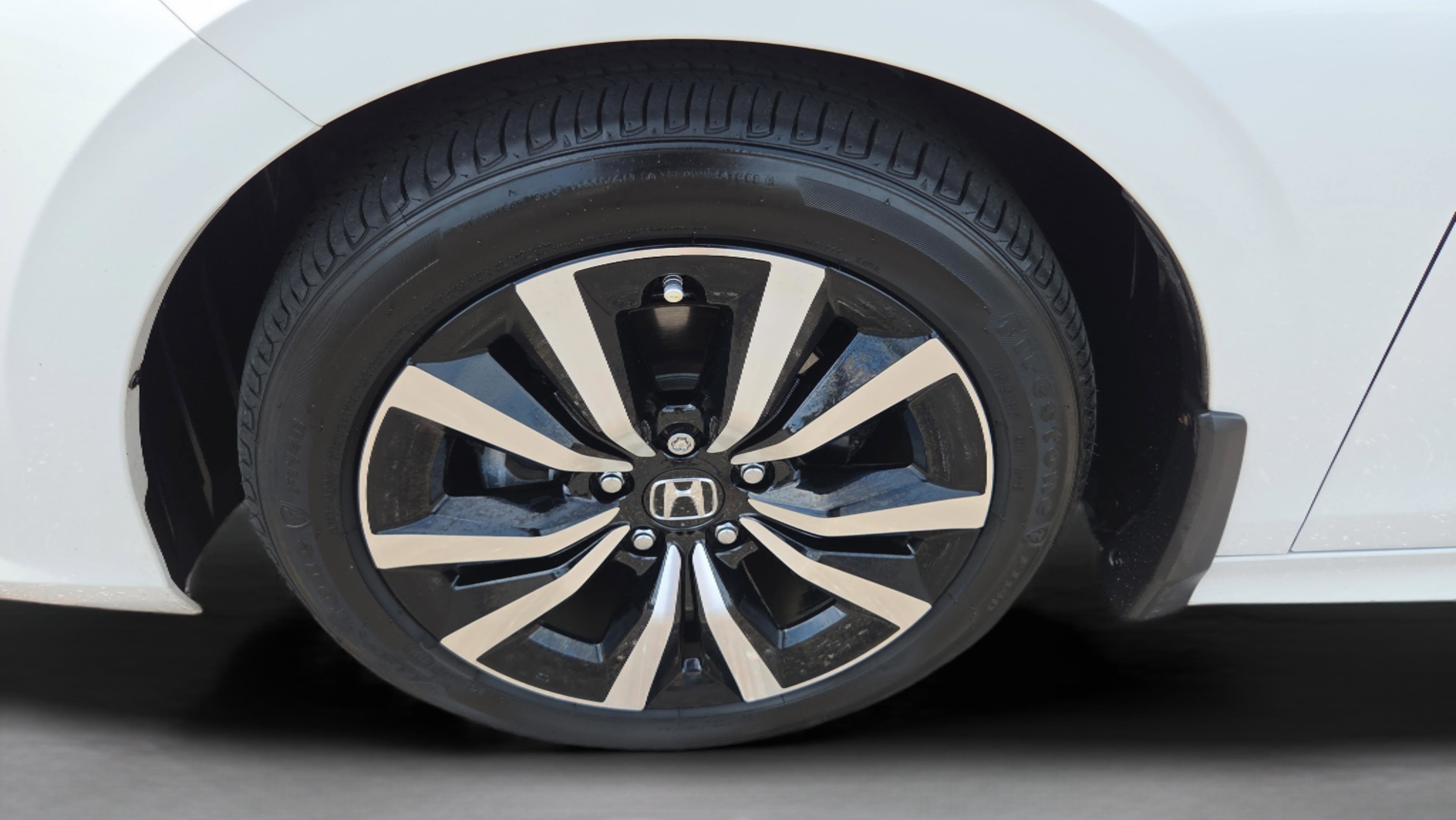 Certified 2024 Honda Civic EX image 31