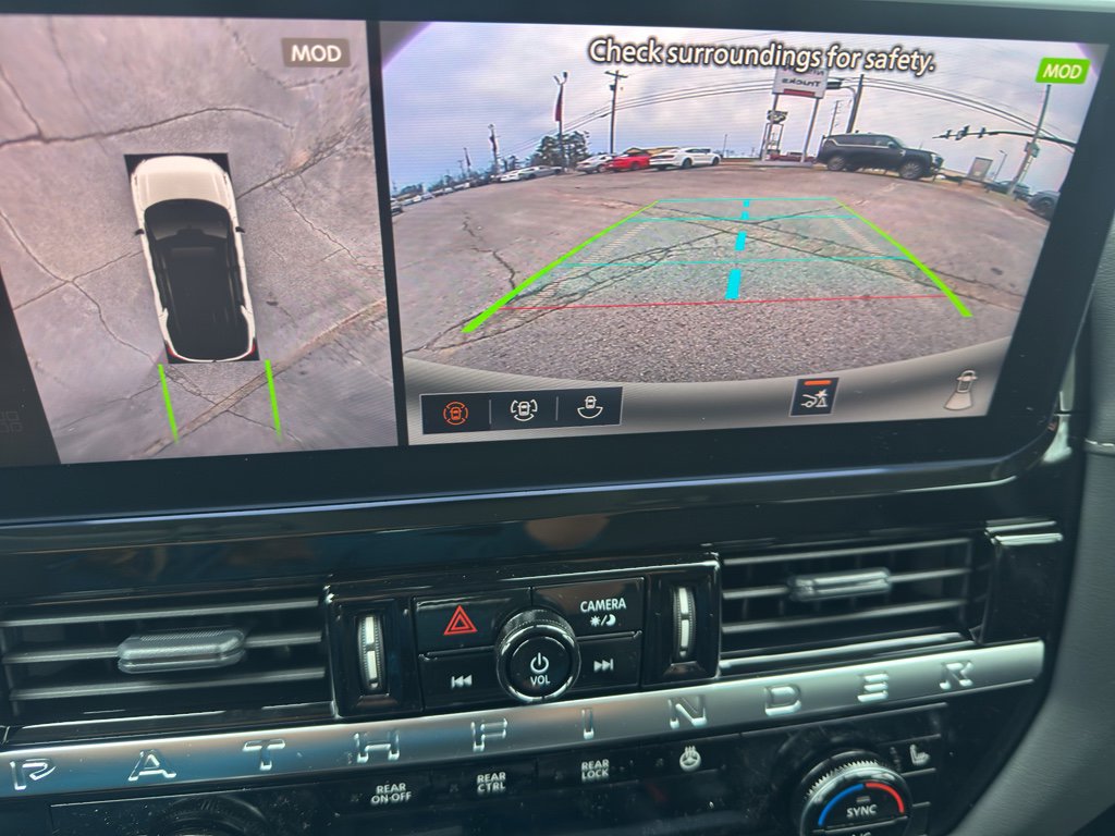 New 2026 Nissan Pathfinder SL image 27