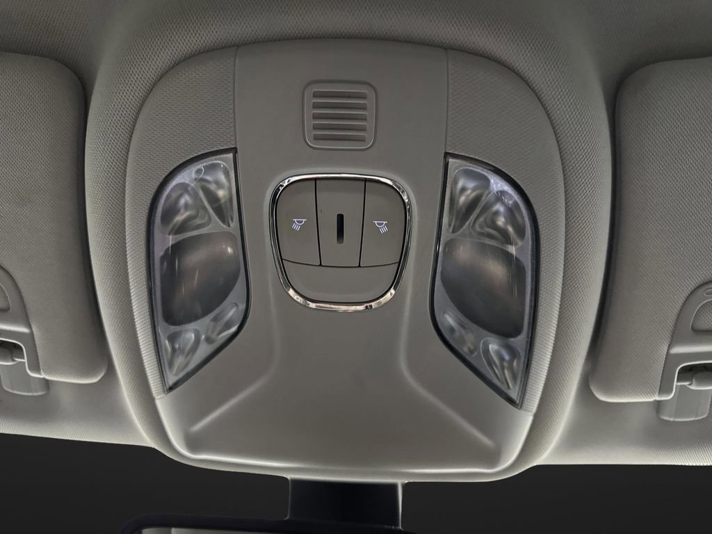 Used 2020 Jeep Compass Limited image 26