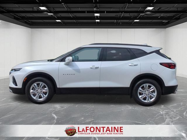 Used 2022 Chevrolet Blazer LT AWD/4WD image 2