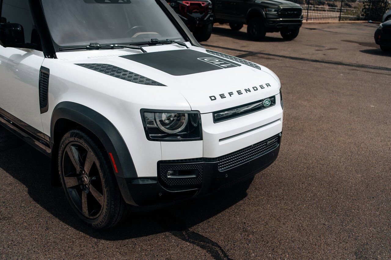 Used 2022 Land Rover Defender 110 X-Dynamic HSE image 9