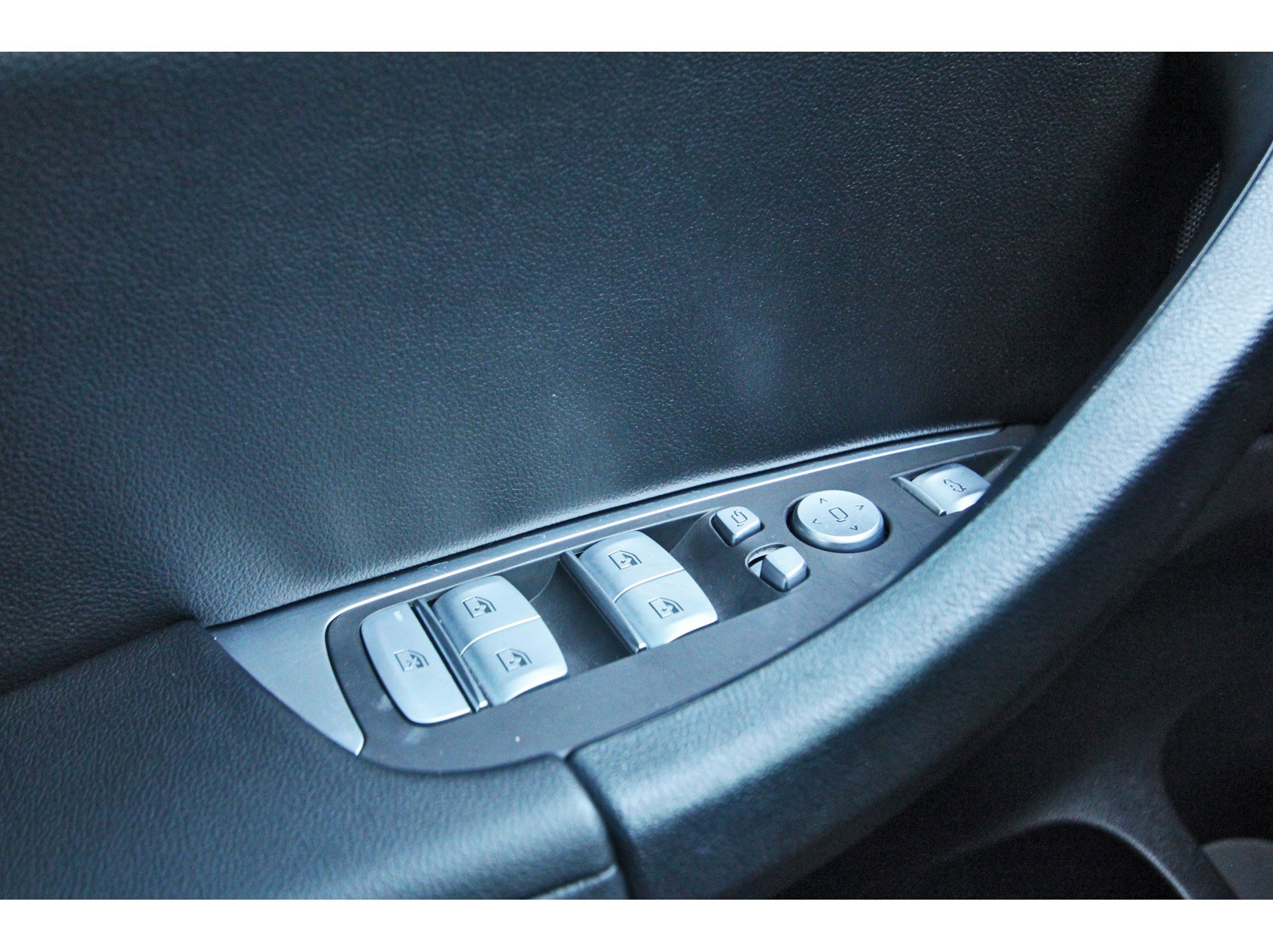 Used 2024 BMW X3 sDrive30i w/ Premium Package RWD image 21