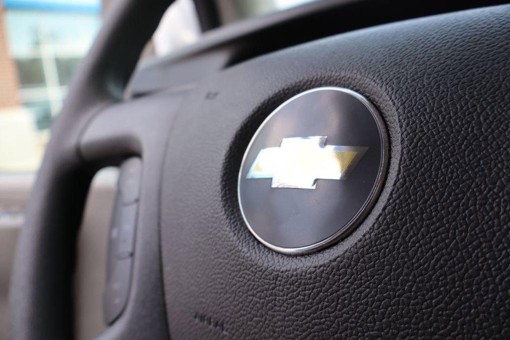 New 2025 Chevrolet Express 2500 w/ Driver Convenience Package image 19