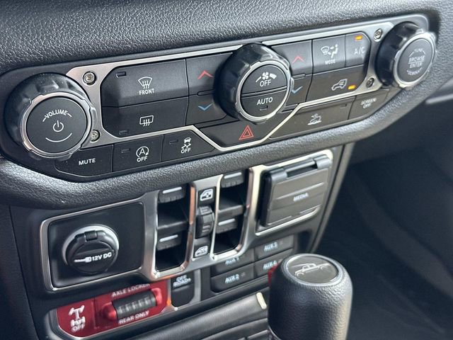 New 2025 Jeep Gladiator Willys image 31