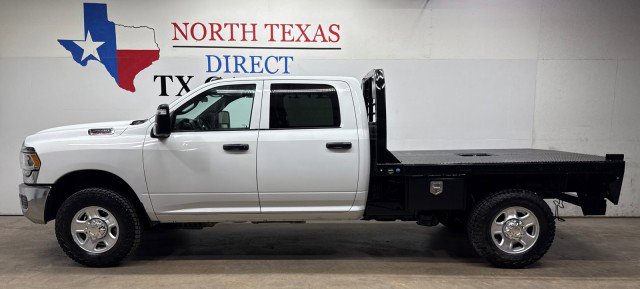 Used 2024 RAM 2500 Tradesman w/ Chrome Appearance Group AWD/4WD image 10