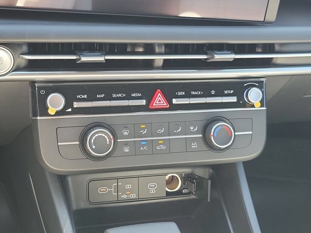 New 2027 Hyundai Santa Cruz SE FWD image 11