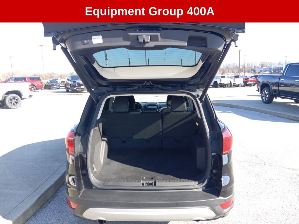 Used 2019 Ford Escape Titanium image 10