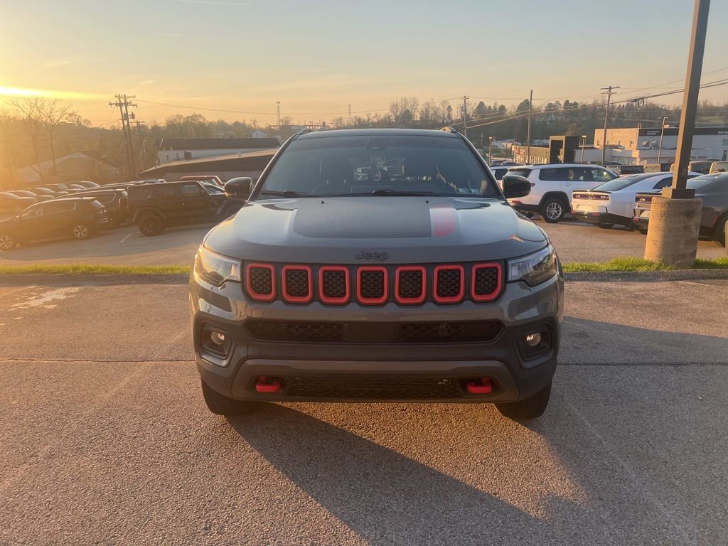 Used 2023 Jeep Compass Trailhawk w/ Sun and Sound Group image 5