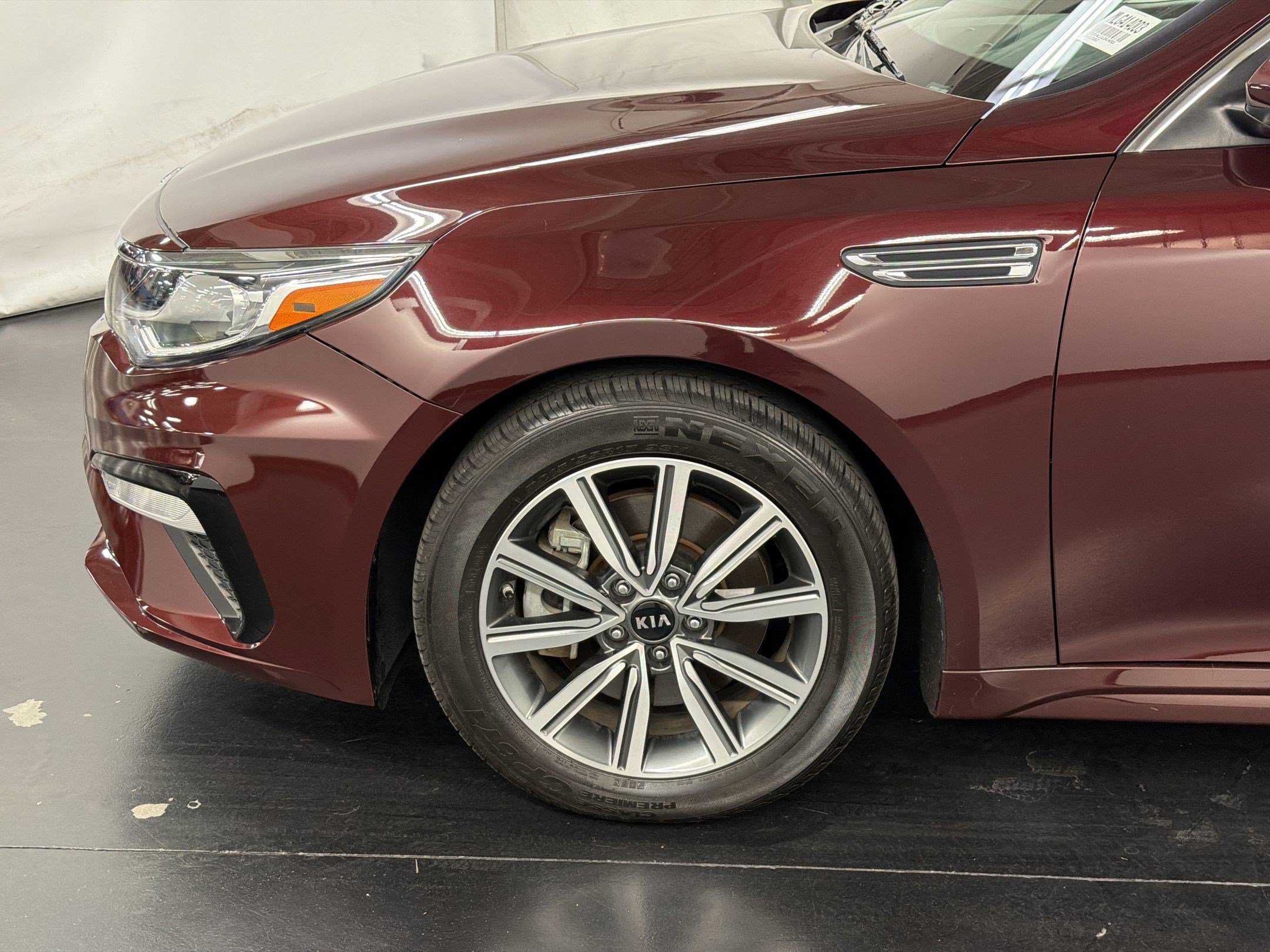 Used 2020 Kia Optima Premium FWD image 11