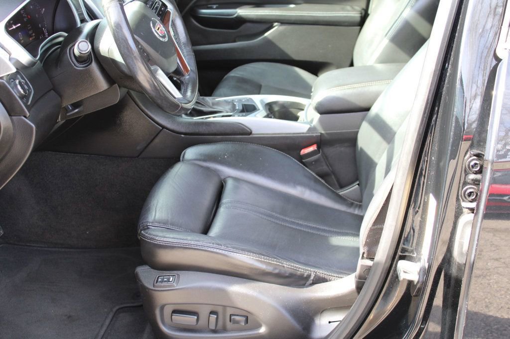 Used 2016 Cadillac SRX Luxury w/ Driver Awareness Package image 14