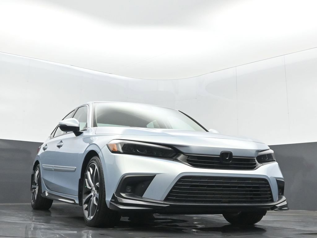 Used 2023 Honda Civic Touring image 5