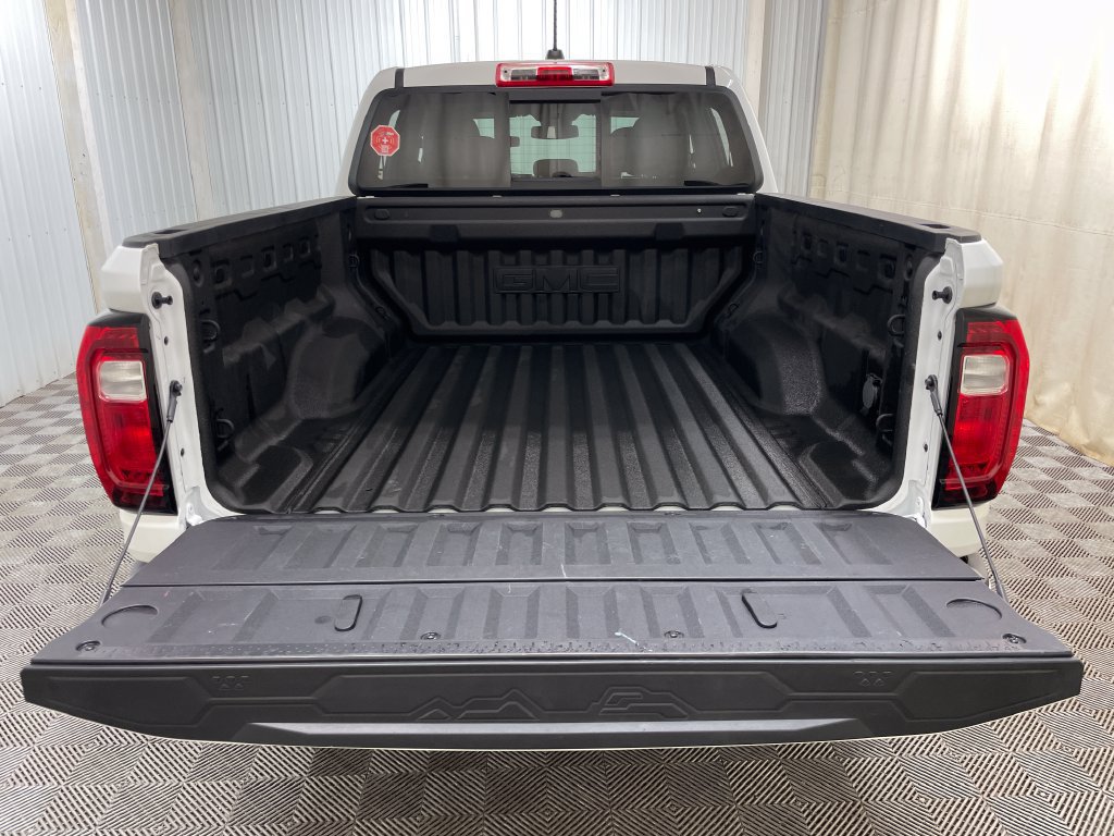 Used 2024 GMC Canyon AT4 w/ Canyon Safety Plus Package AWD/4WD image 45