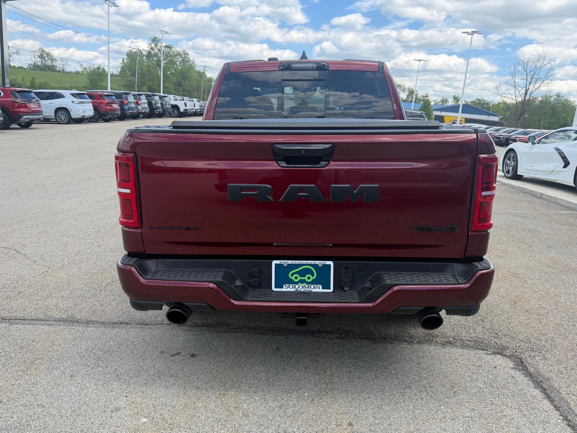 Used 2025 RAM 1500 Limited AWD/4WD image 4