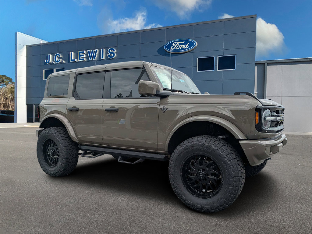 New 2026 Ford Bronco Outer Banks