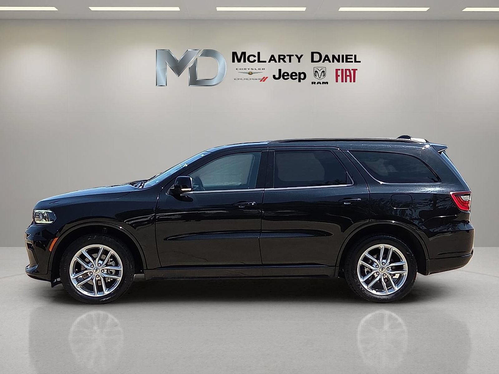 Used 2024 Dodge Durango GT AWD/4WD image 3