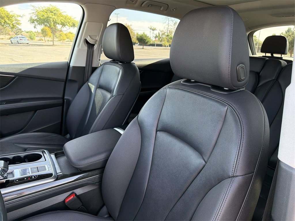 Used 2023 Audi Q7 3.0T Premium Plus image 23