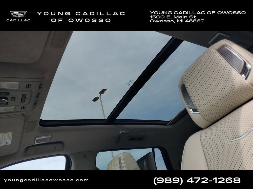 Used 2023 Cadillac Escalade Premium Luxury Platinum w/ Heavy-Duty Trailer Package AWD/4WD image 9