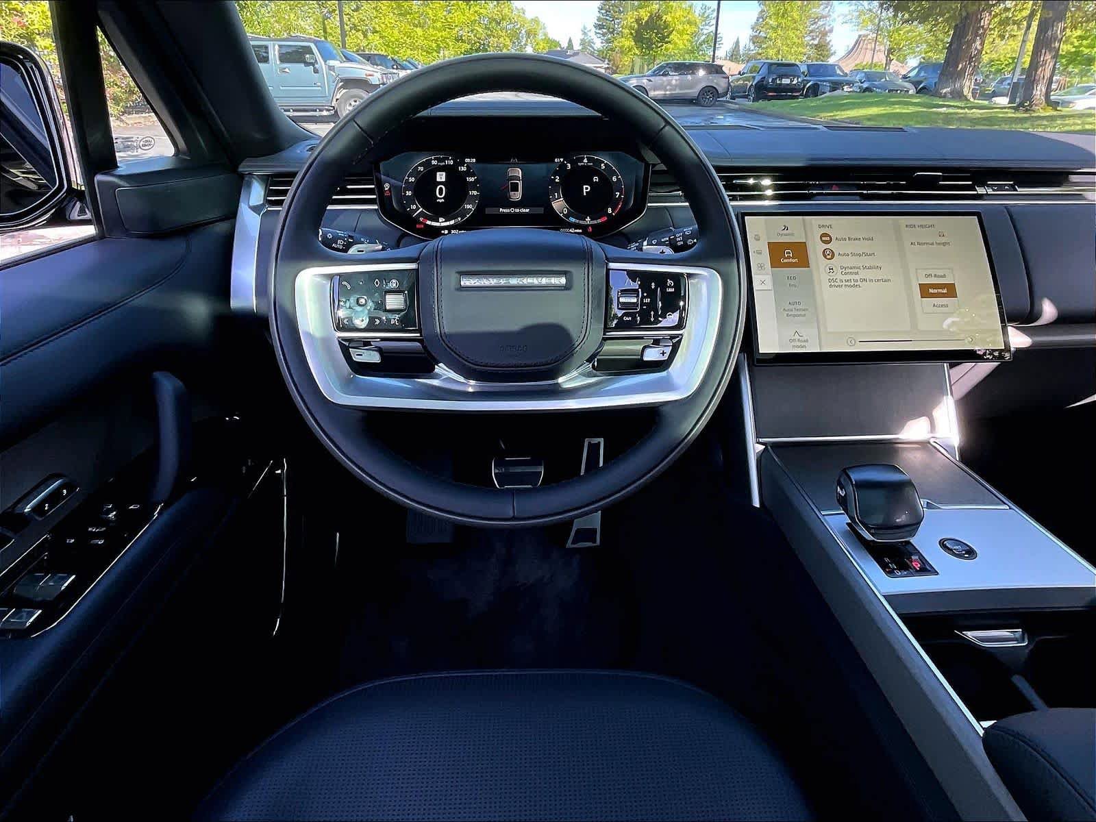 New 2026 Land Rover Range Rover SV AWD/4WD image 15