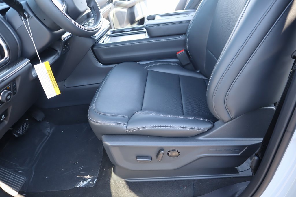 New 2025 Ford Expedition Platinum w/ Stealth Appearance Package image 11