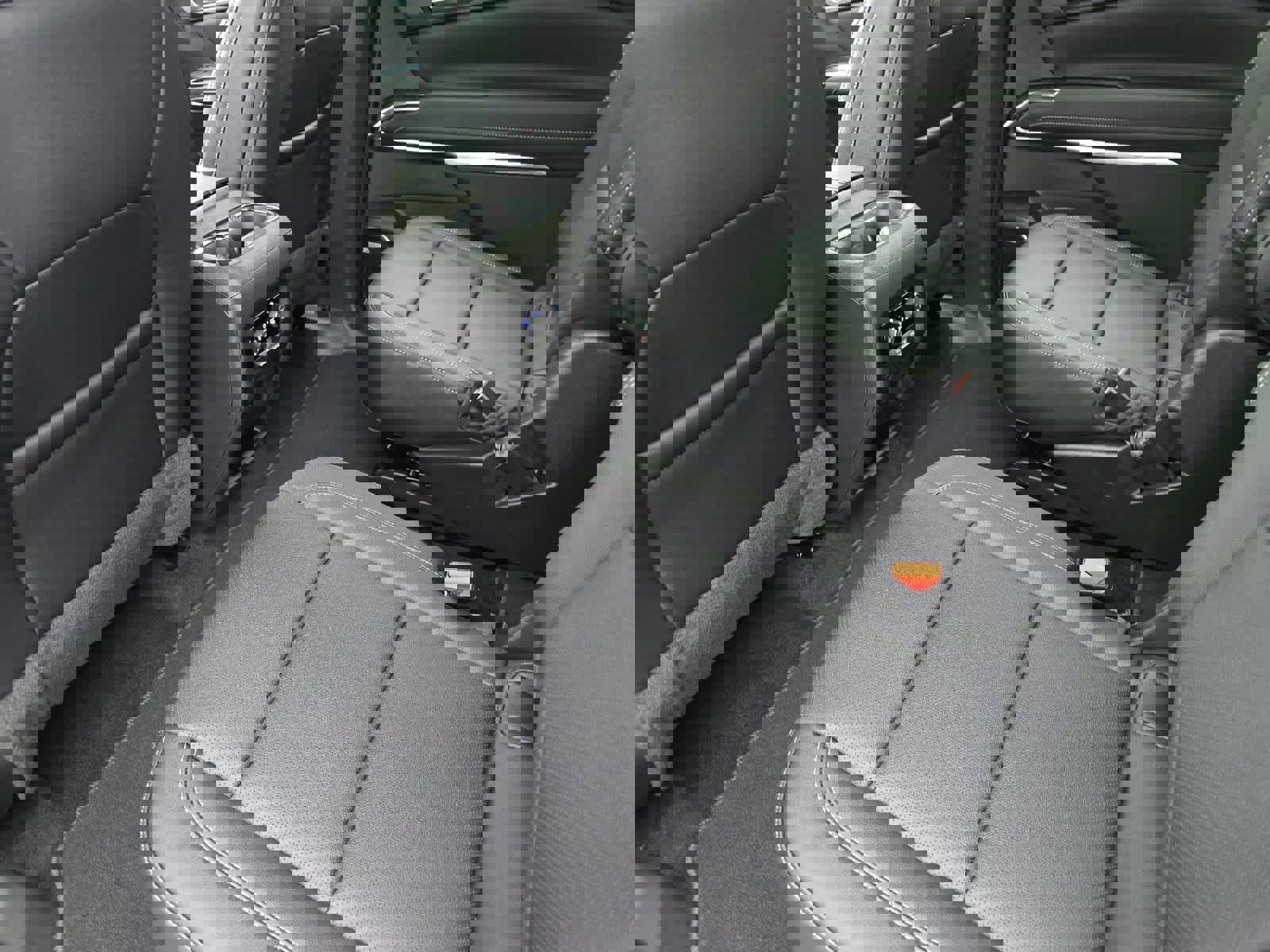 New 2026 Chevrolet Traverse LT w/ Enhanced Driving Package image 4