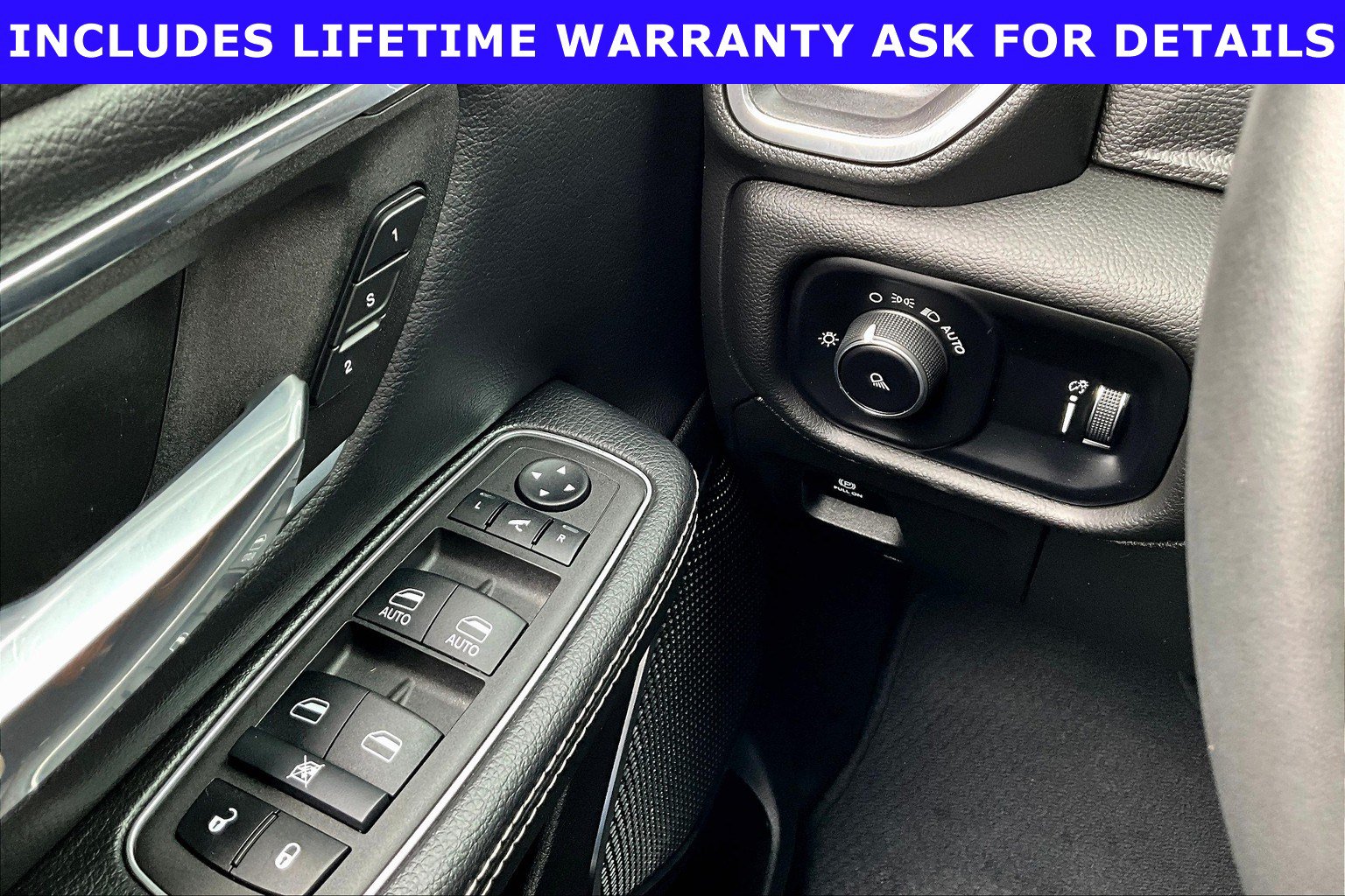 Used 2024 RAM 1500 Laramie AWD/4WD image 25