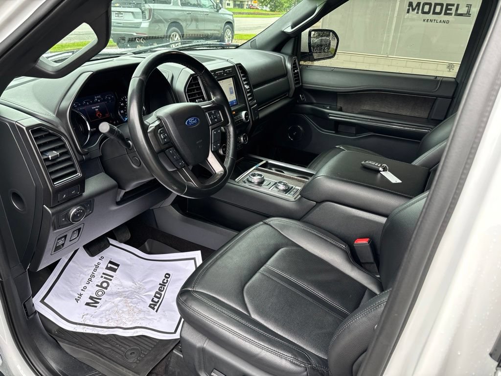 Used 2021 Ford Expedition Limited AWD/4WD image 23