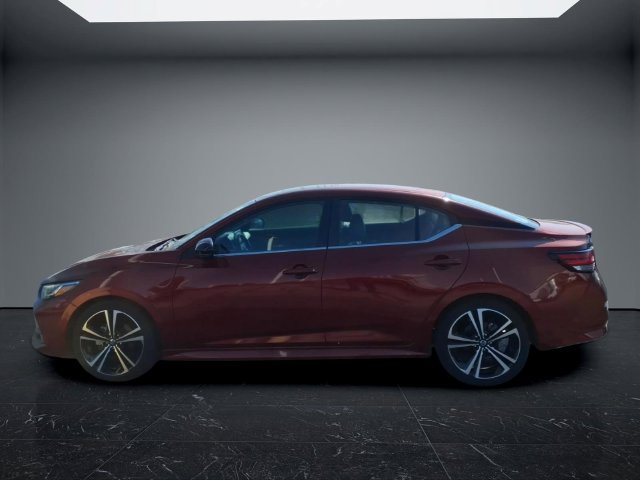 Used 2021 Nissan Sentra SR w/ SR Premium Package FWD image 4