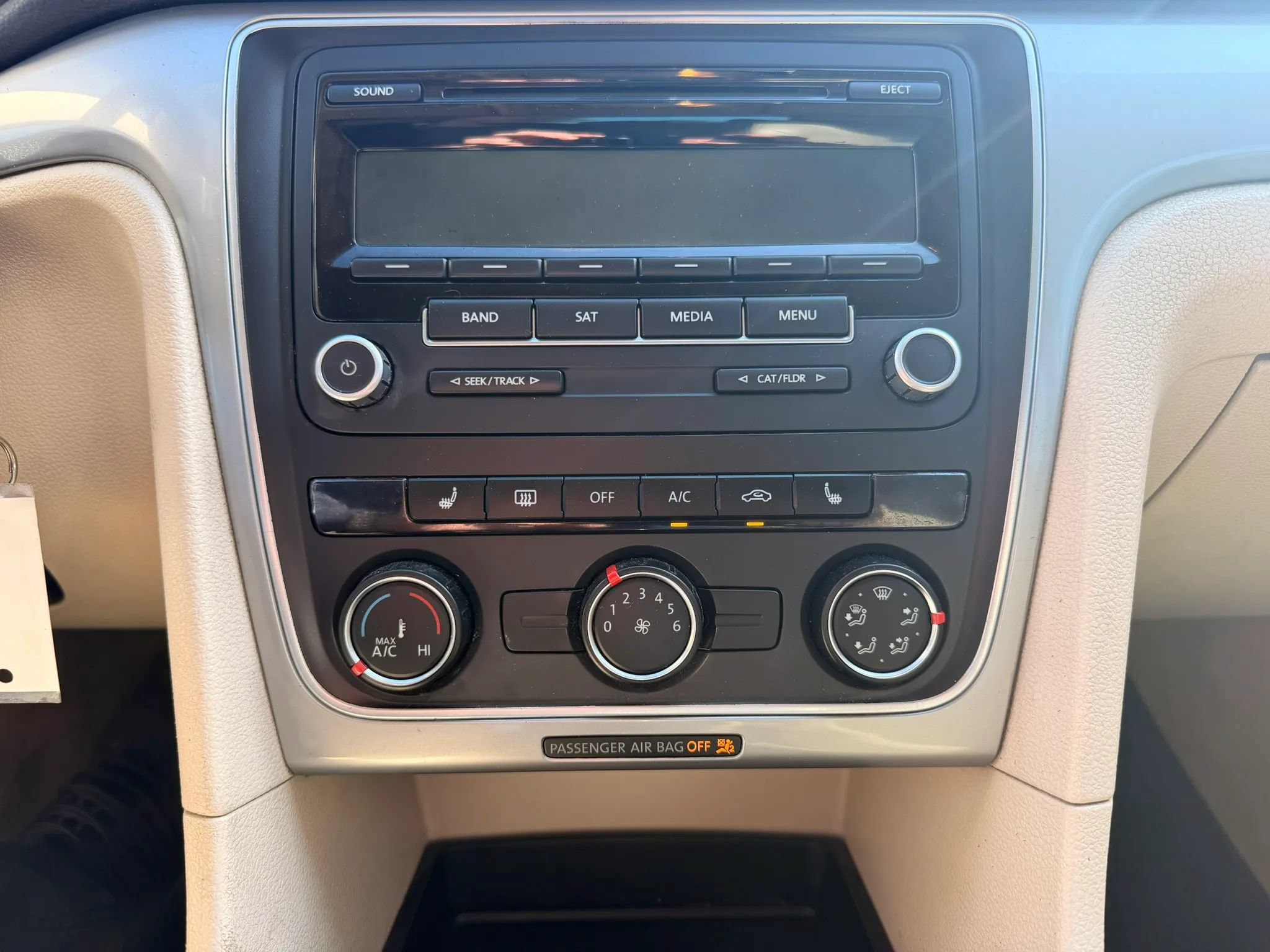 Used 2013 Volkswagen Passat 2.5 S FWD image 17