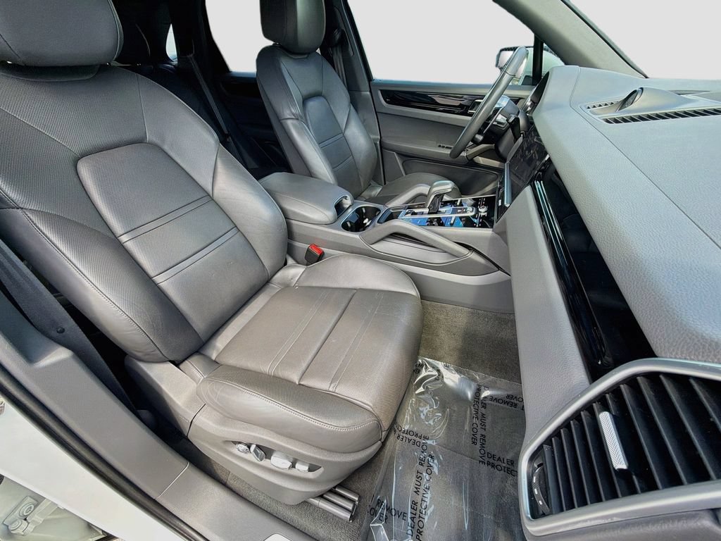 Used 2021 Porsche Cayenne E-Hybrid AWD/4WD image 15