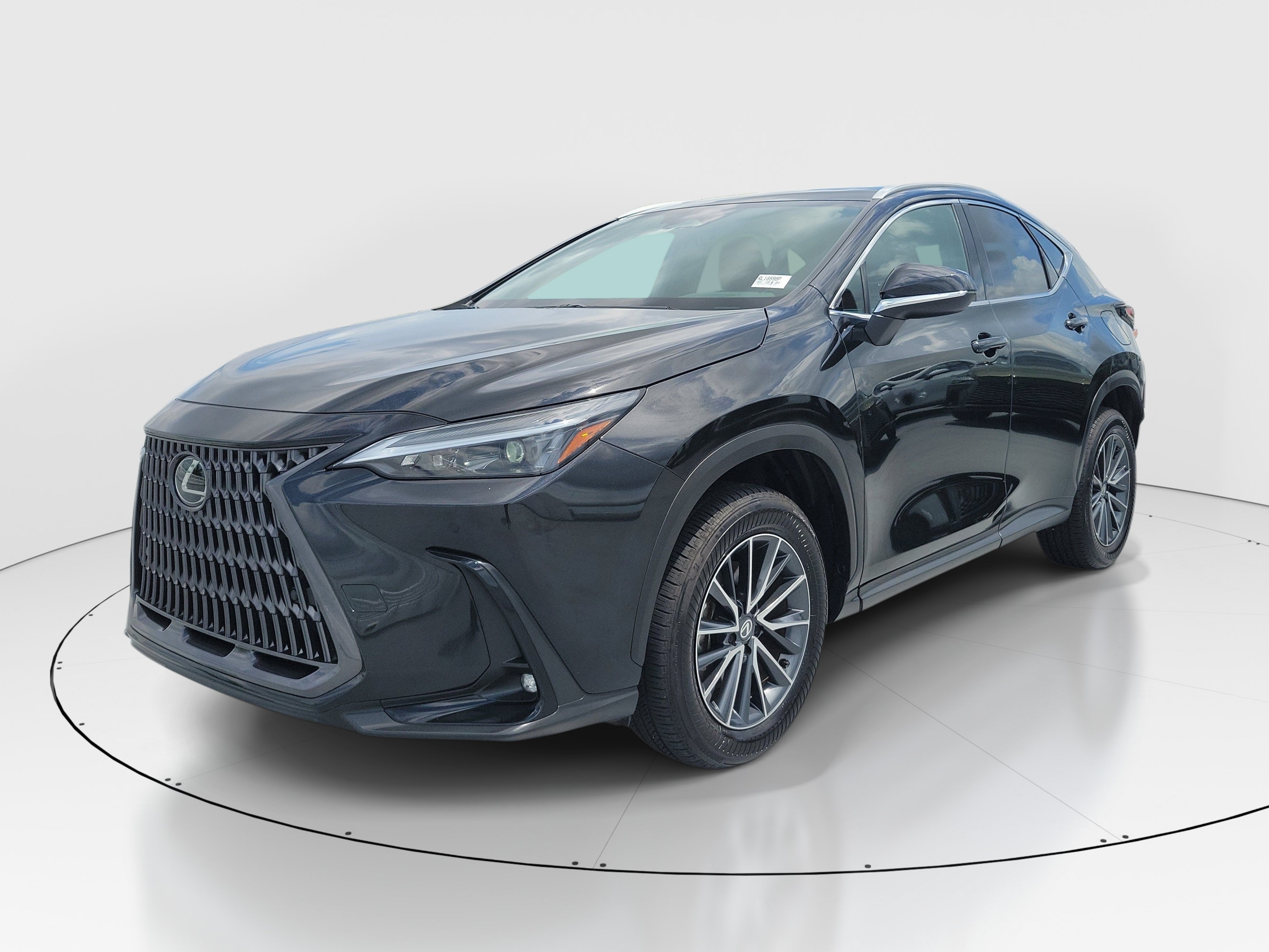 Used 2026 Lexus NX 350 AWD w/ Accessory Package (Z1) image 3
