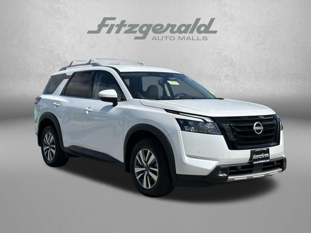 Used 2025 Nissan Pathfinder SL w/ Lighting Package (N92)