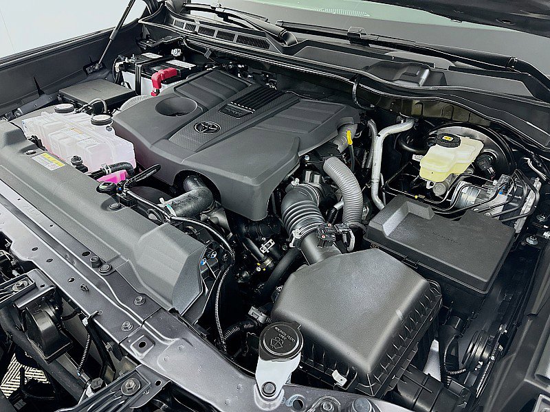 New 2026 Toyota Tundra SR5 image 17