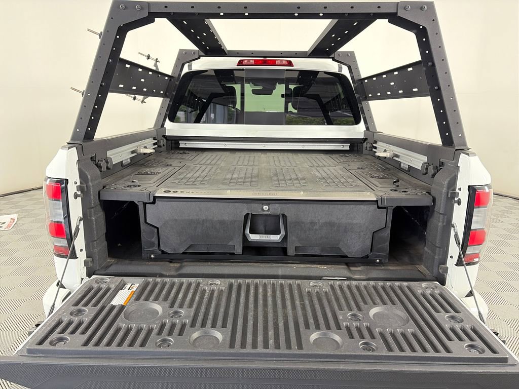 Used 2023 Nissan Frontier PRO-4X w/ Pro-4X Premium Package AWD/4WD image 28