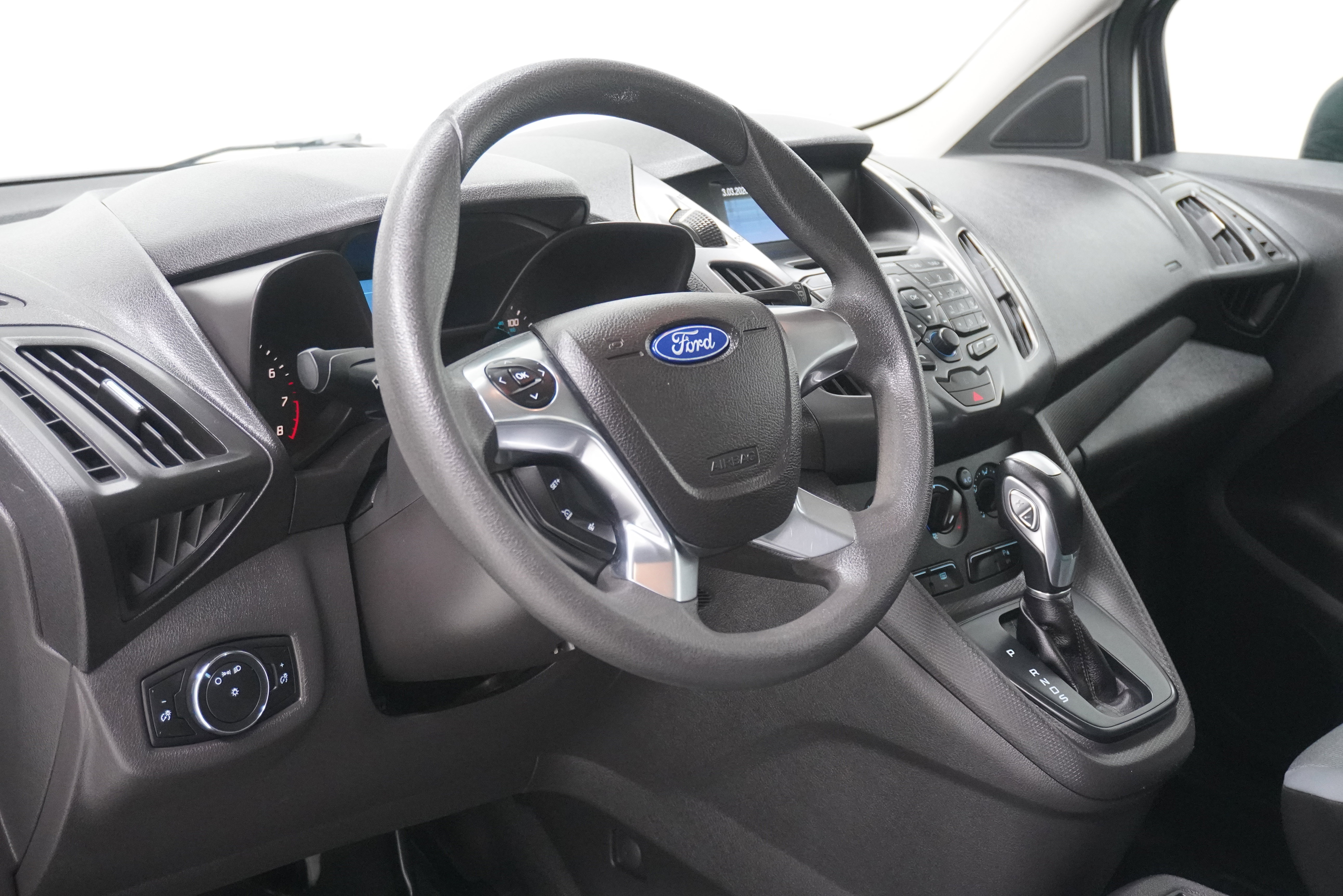 Used 2015 Ford Transit Connect XL image 9