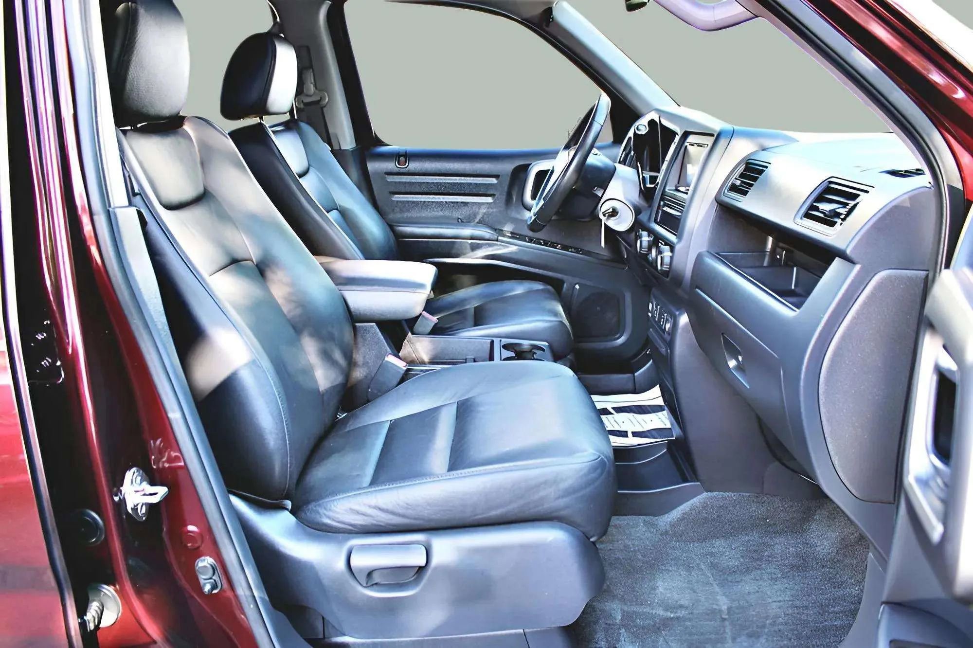 Used 2013 Honda Ridgeline RTL image 25