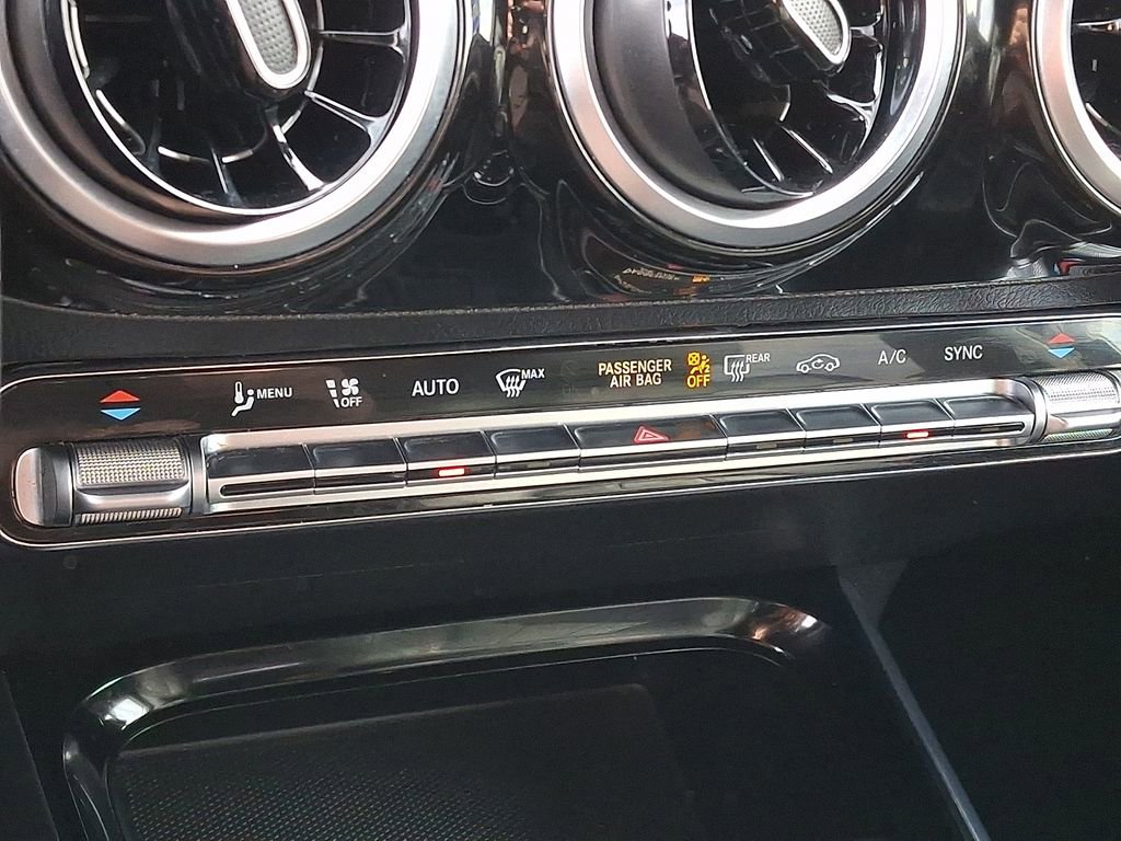 Used 2023 Mercedes-Benz GLA 250 4MATIC image 15